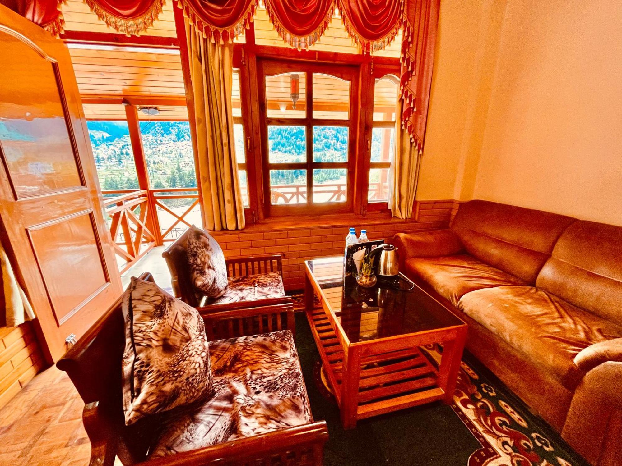The Hollywood Vibes - #Riverview #Premium Rooms #Prime Location #Most Awarded #Parking #Top Rated #Open Terrace #Best Selling Hotel In Manali Ngoại thất bức ảnh