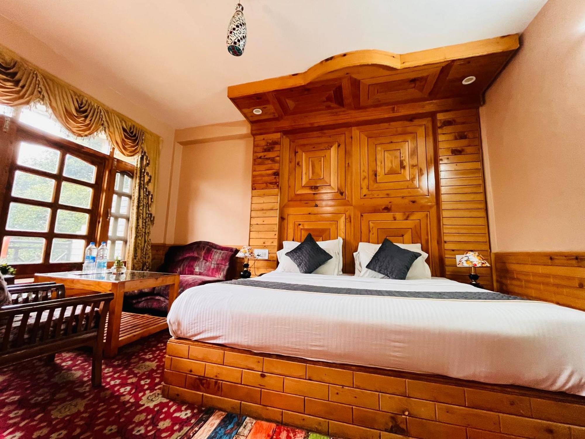 The Hollywood Vibes - #Riverview #Premium Rooms #Prime Location #Most Awarded #Parking #Top Rated #Open Terrace #Best Selling Hotel In Manali Ngoại thất bức ảnh