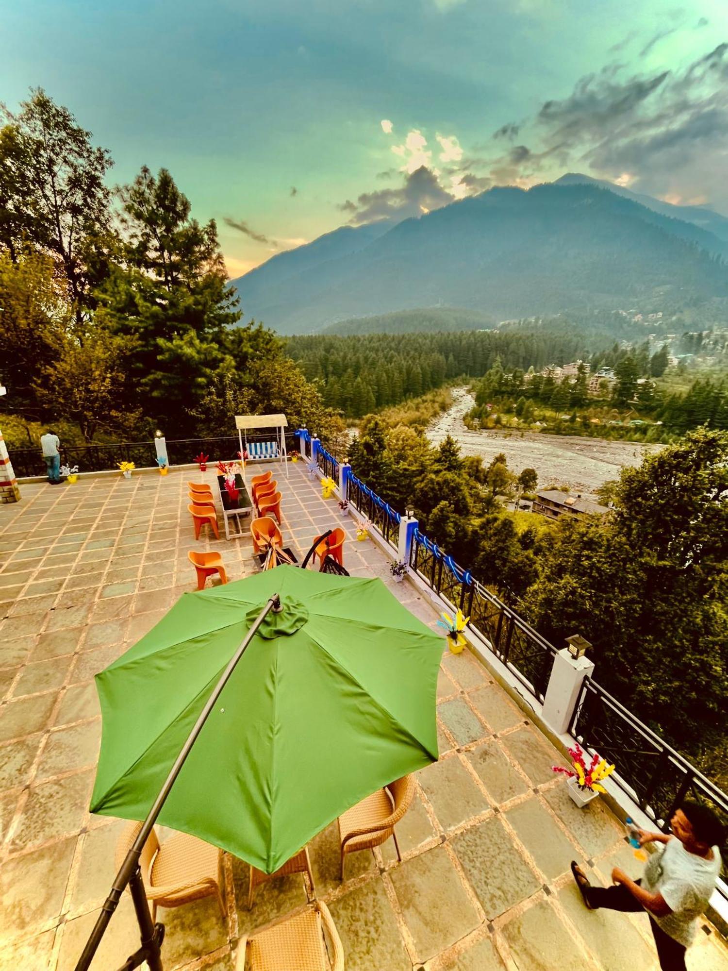 The Hollywood Vibes - #Riverview #Premium Rooms #Prime Location #Most Awarded #Parking #Top Rated #Open Terrace #Best Selling Hotel In Manali Ngoại thất bức ảnh